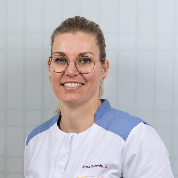 Debora Birjmohun is physician assistant chirurgie bij het Anna Ziekenhuis